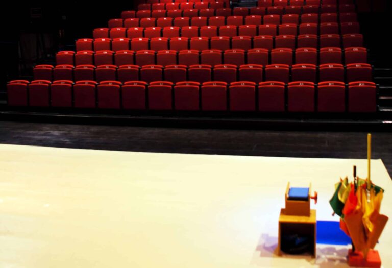 grada-y-peine-mila-benitez