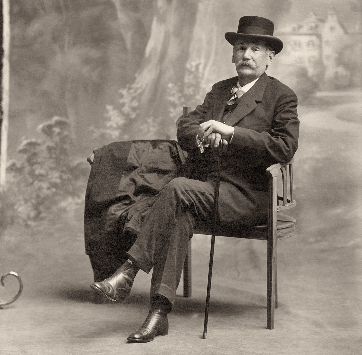 Retrato de Galdos Calvache