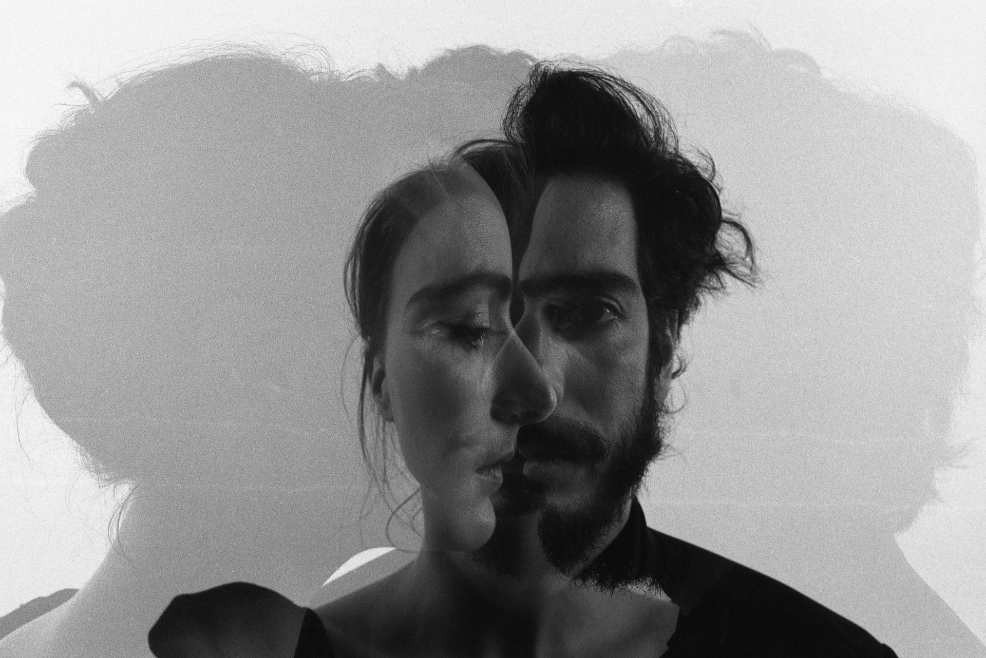 Foto promocional de Emilia y Pablo Emilia y Pablo