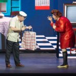 Imagen de una escena del espectáculo de Los Morancos 'Bis a bis'