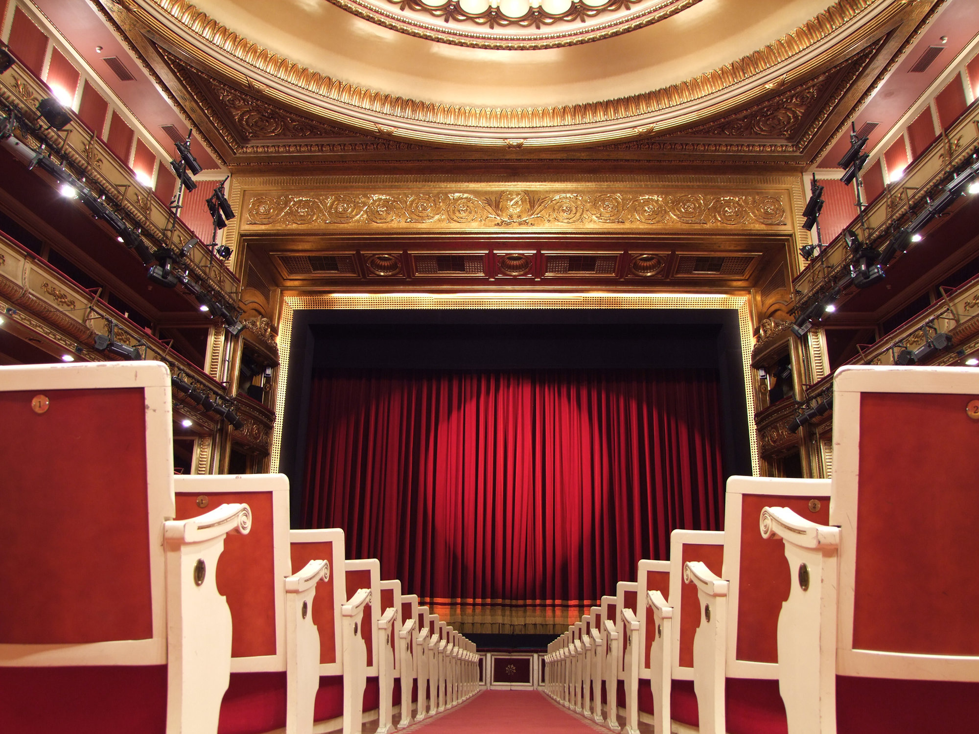 Patio de butacas del Teatro de la Zarzuela de Madrid