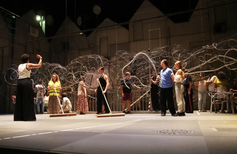 Un ensayo de El Orgullo de quererte