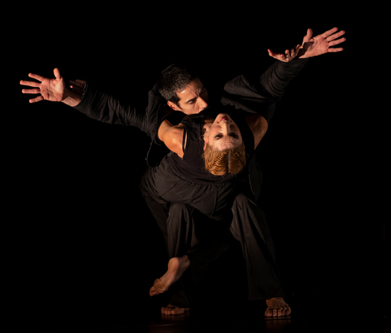 Imagen de escena de uno de los espectáculos de la compañía OtraDanza