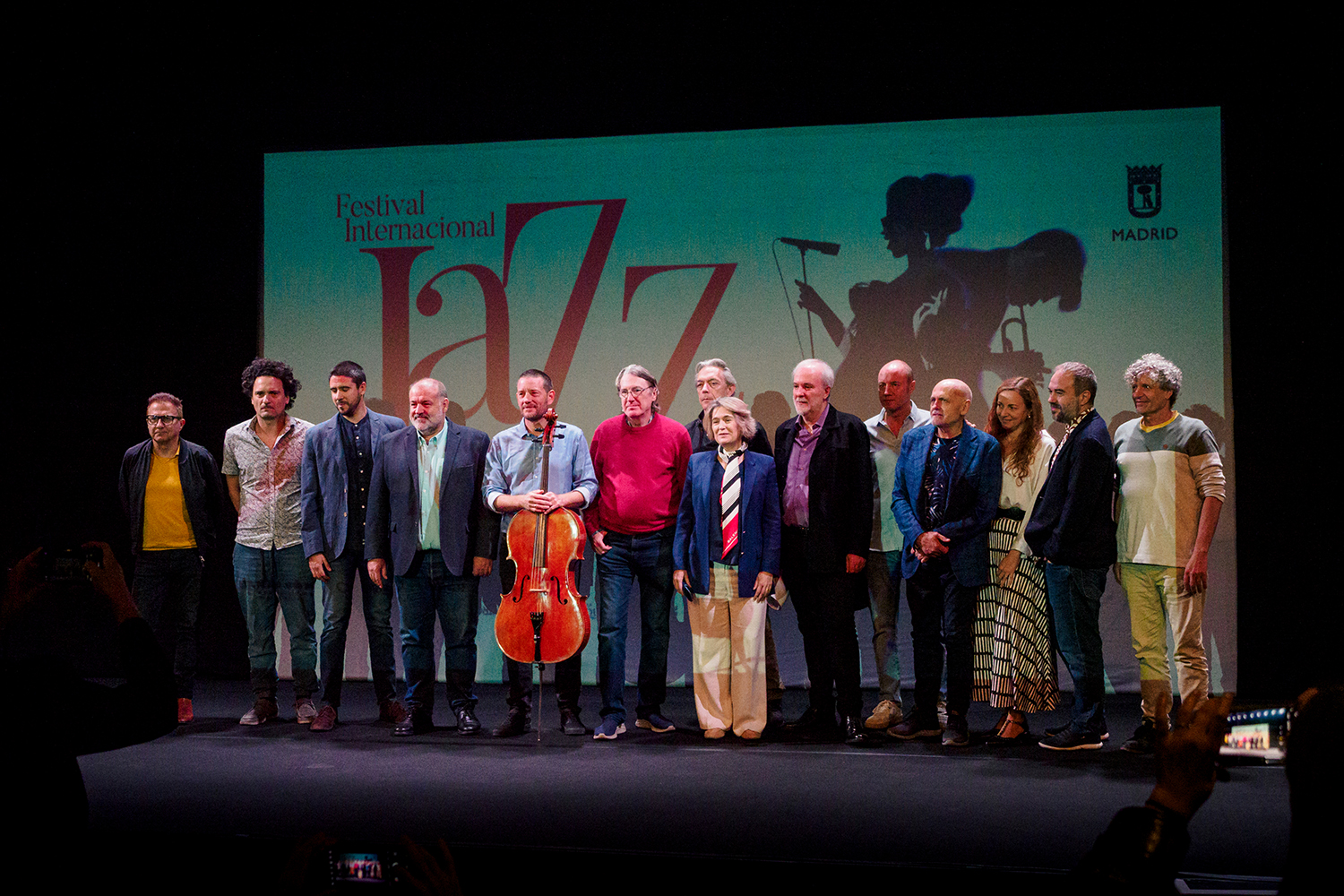 Fotografía de familia de la presentación