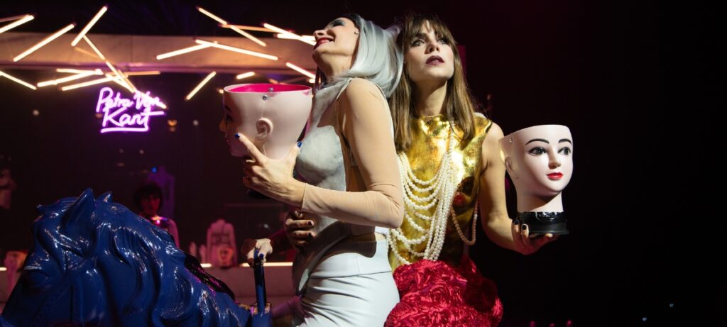 las-amargas-lagrimas-de-petra-von-kant-3