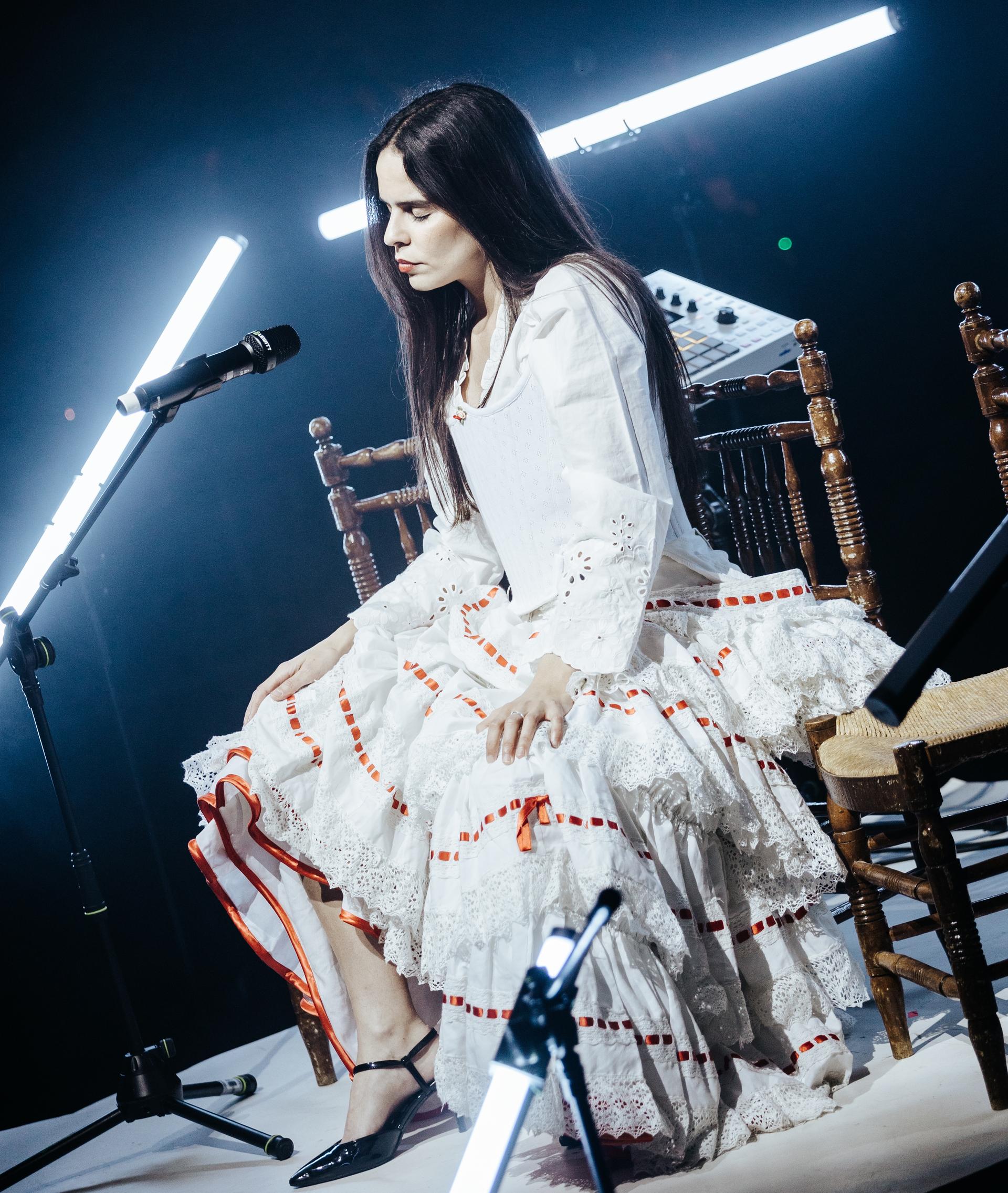 Ángeles Toledano durante una actuación