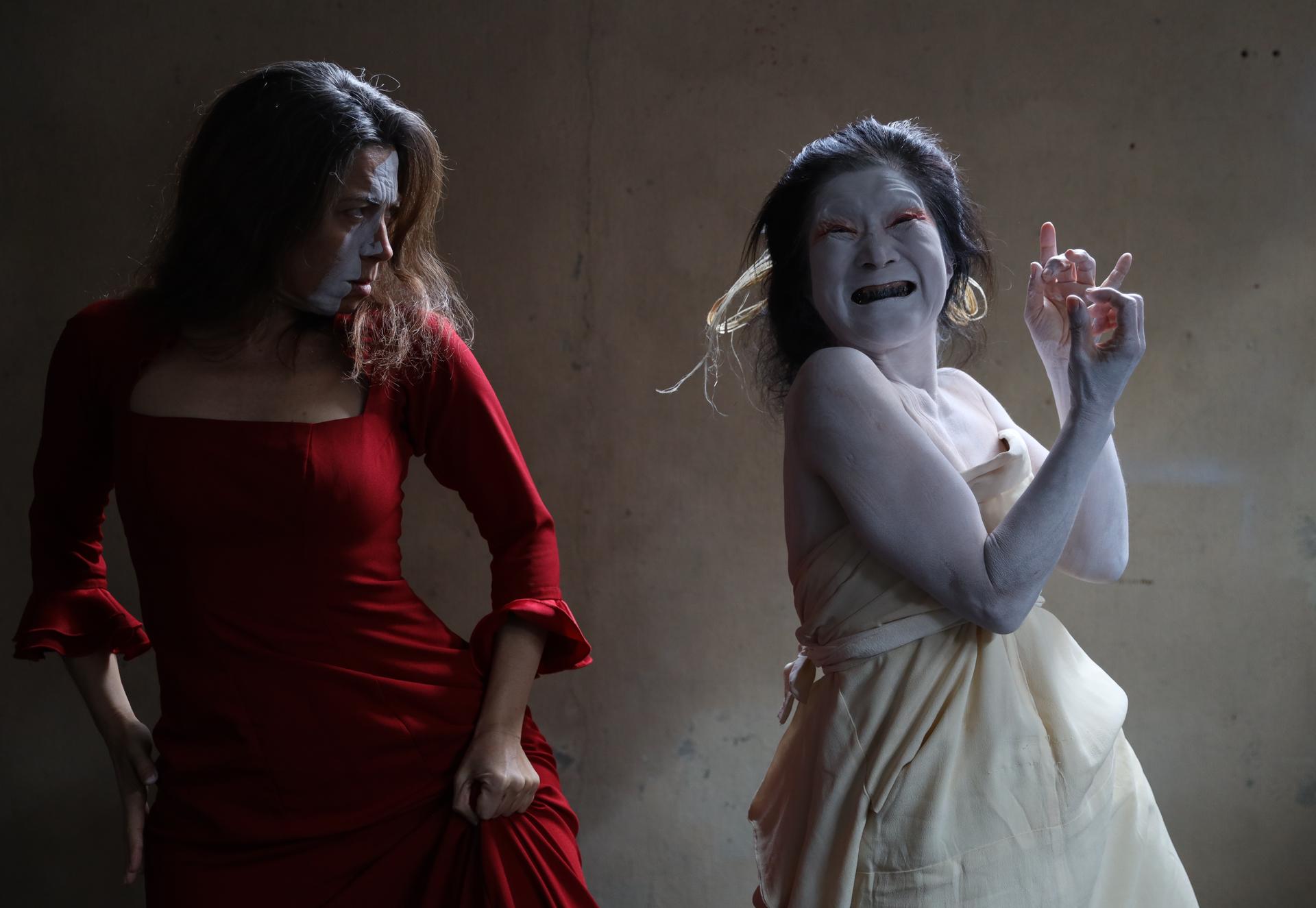 La bailaora Begoña Castro, izquierda, en una imagen promocional de Tres haikus para Lorca