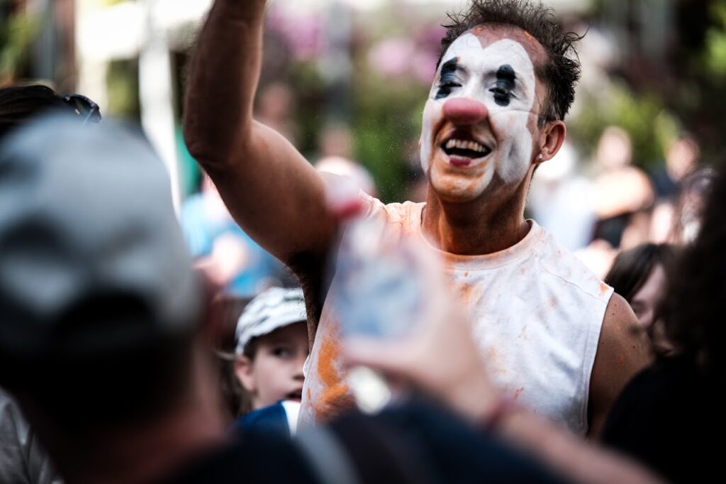 Mimo Tuga (Chile) - Espectáculo: ¿Y Ahora Qué?