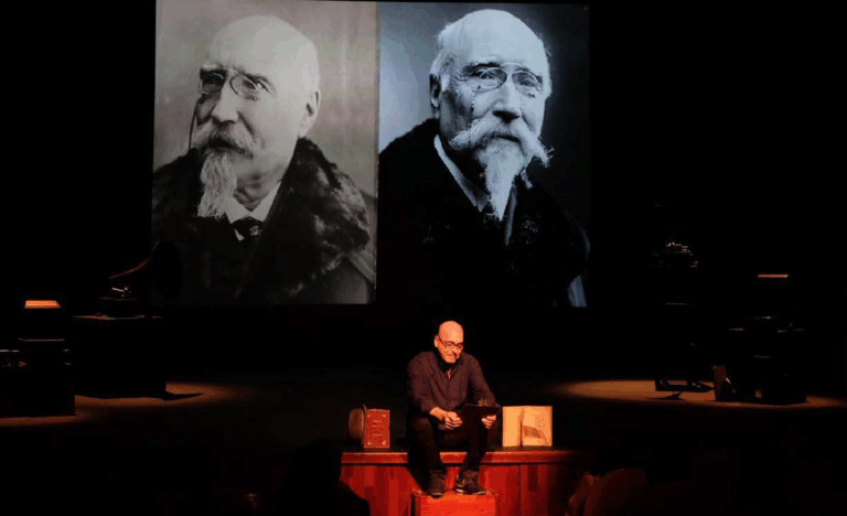 Eduardo Vasco en un momento del montaje