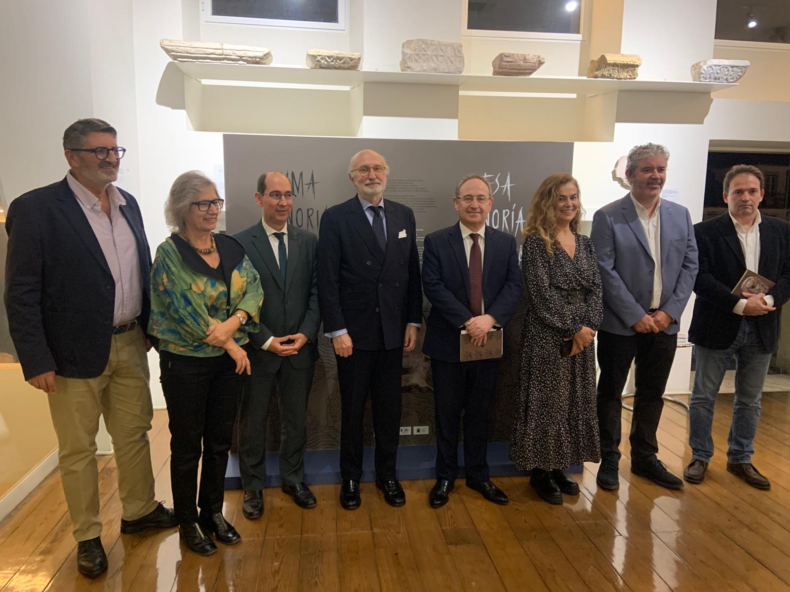 Fotografía de familia de la presentación