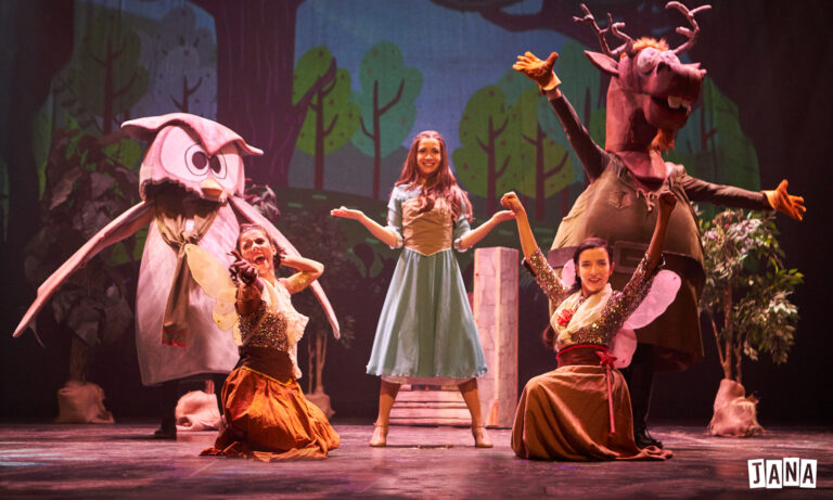 Imagen de una escena del musical