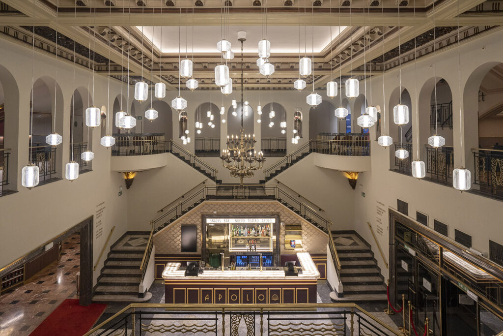 Hall del Teatro Apolo de Madrid