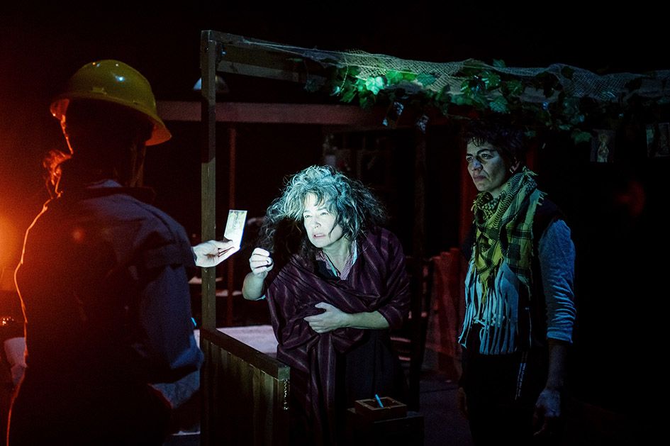 Imagen de una escena de 'Carcoma'