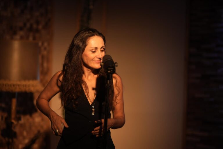 Clara Montes en una de sus actuaciones