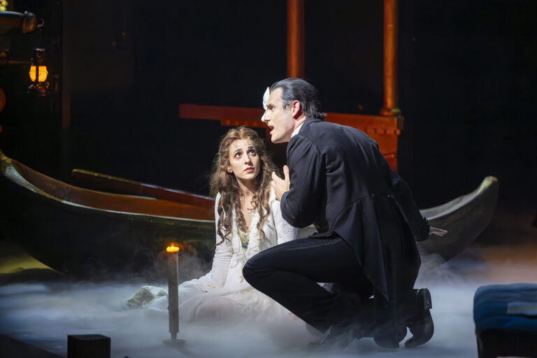 Una imagen de escena del musical