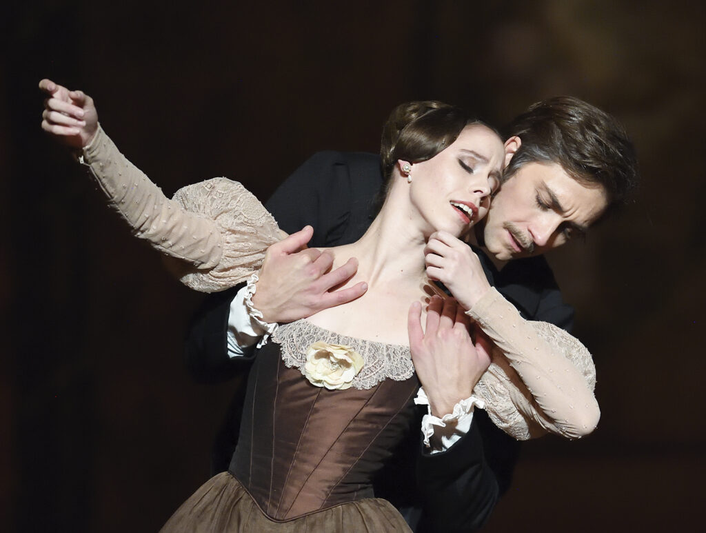 Elisa Badenes junto a Friedemann Vogel en 'Onegin'