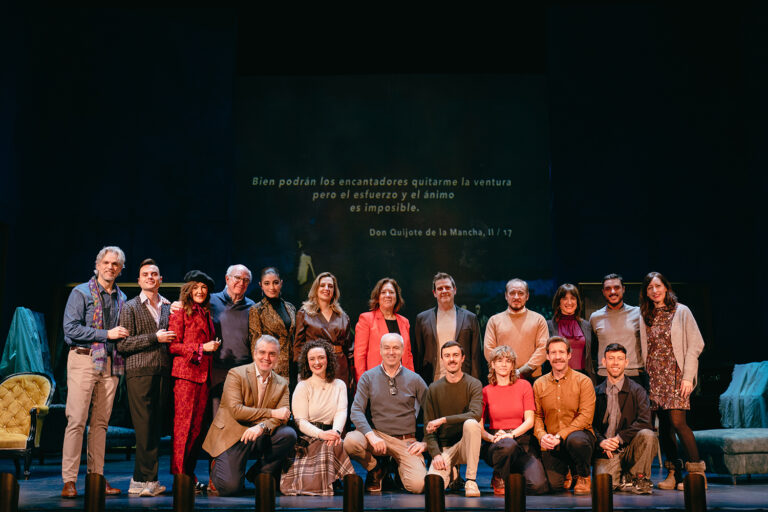 Fotografía de familia de la presentación