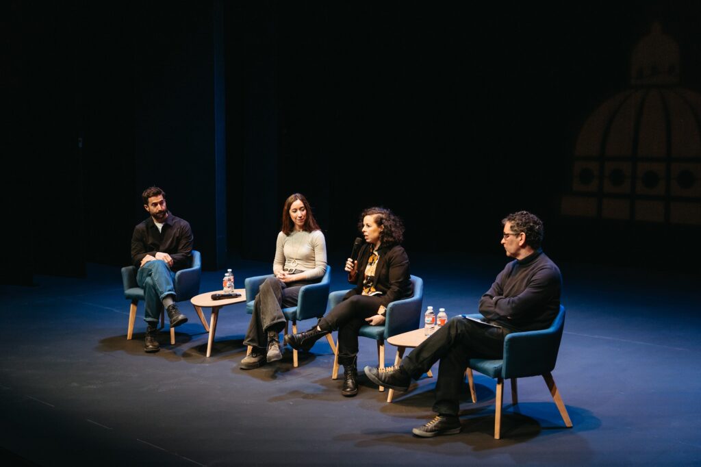 Presentación de  Ni flores, ni funeral, ni cenizas, ni tantán con Egoitz Sánchez, Ane Pikaza, María Goiricelaya y Juan Mayorga (de izda. a dcha.)