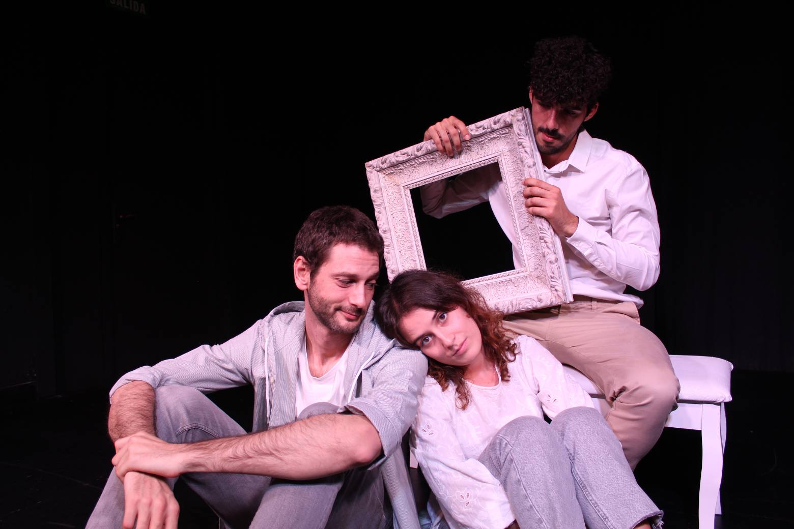 Imagen promocional  de "Desamores y otras pequeñas reflexiones"