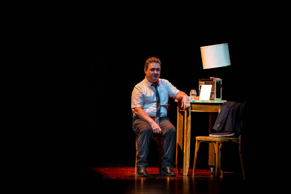 Escena de 'Piscinas de las Barceloneta', con Secun de la Rosa