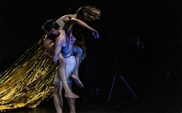 La lámpara maravillosa, de la compañía Giradas Producciones