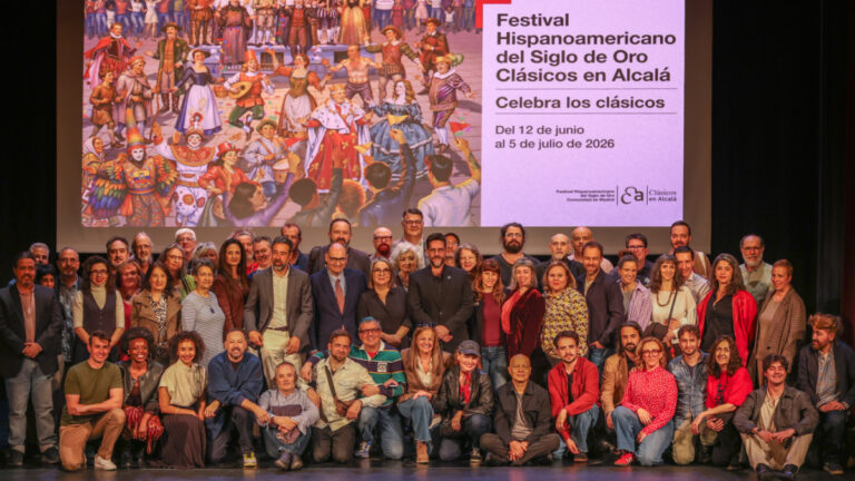 Fotografía de familia de la presentación