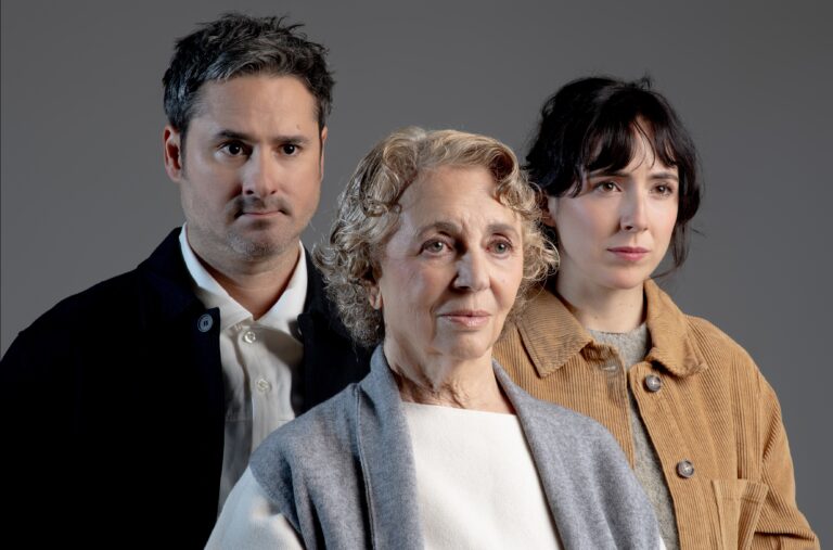 Rómulo Assereto, Gloria Muñoz y Macarena Sanz protagonistas de 'Las gratitudes'