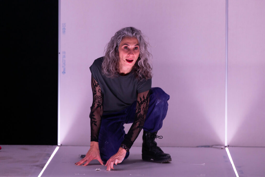 laabadia_2526_teoriakingkong_3