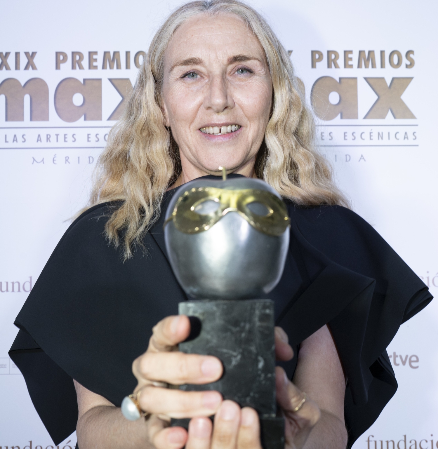 Mona Martínez, premio mejor actriz por 'Los nuestros'