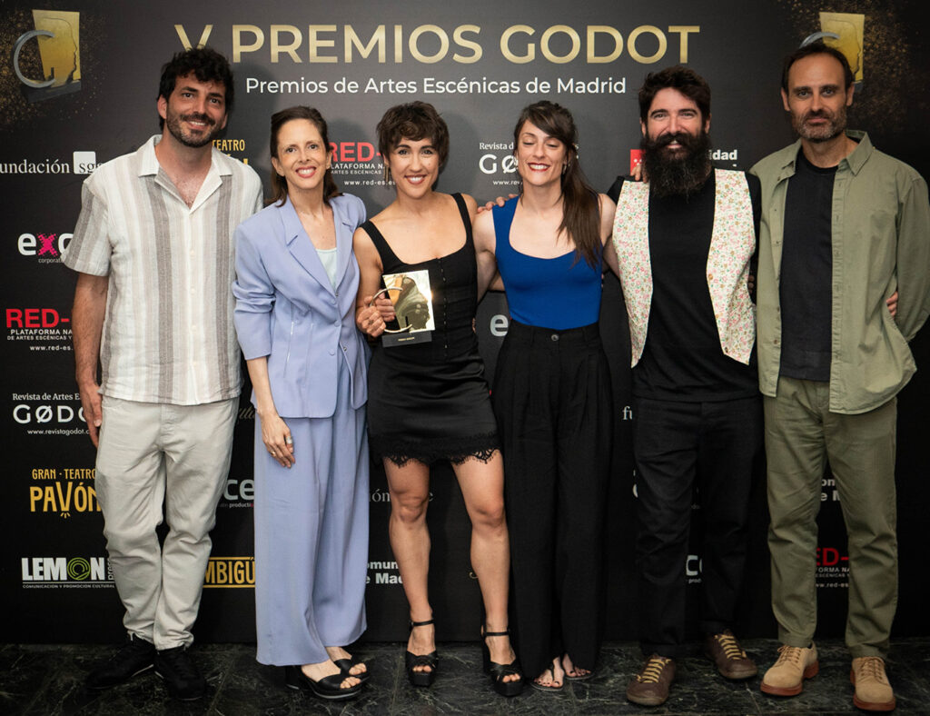 Zorra Dorada Godot 2026