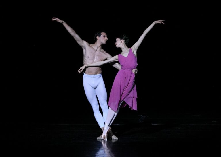 Maria Ilyushkina y Even Capitaine, primera bailarina y primer solista del Mariinsky
