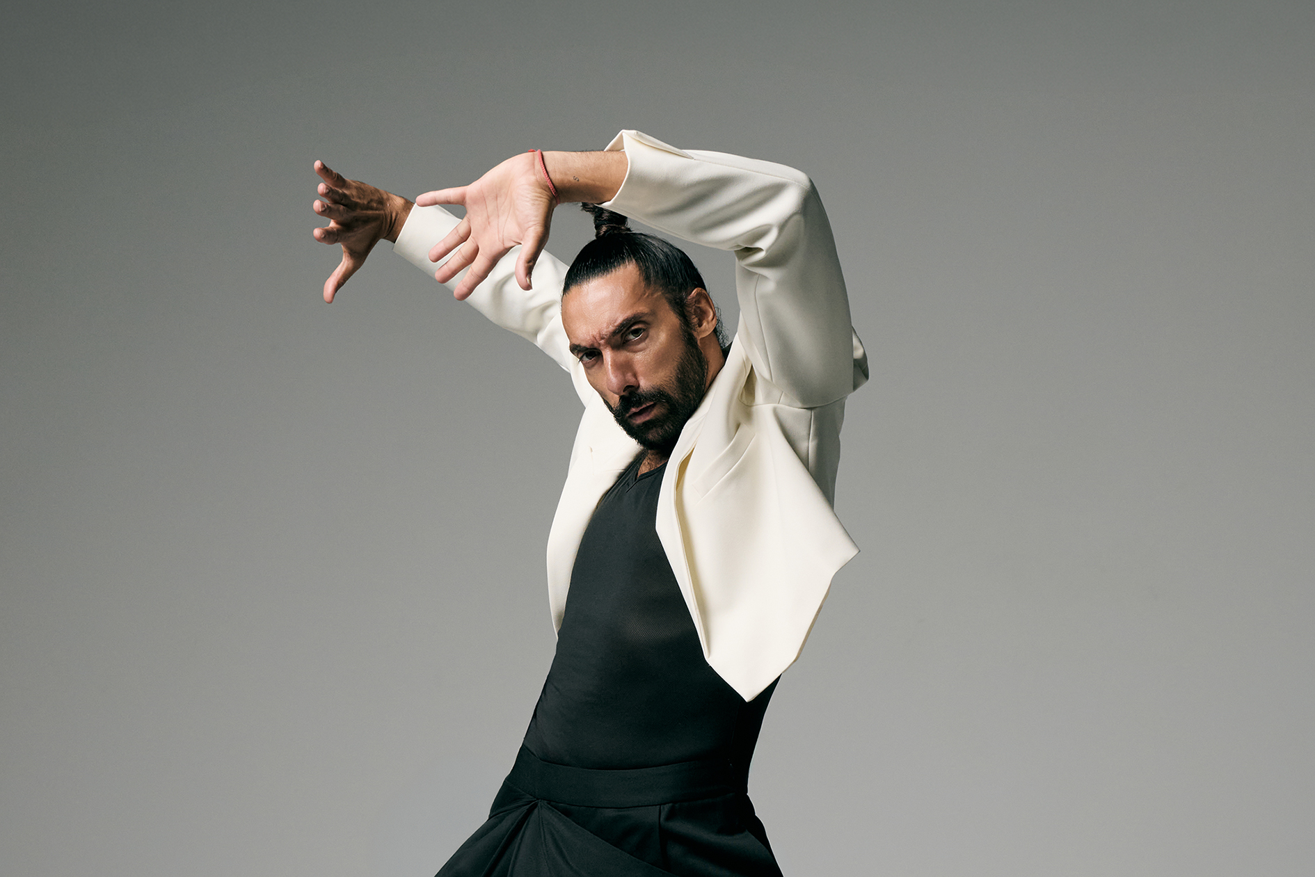 Eduardo Guerrero en imagen promocional para 'Códigos'