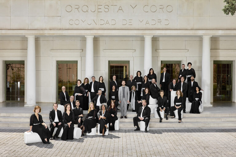 Coro de la Comunidad de Madrid con el maestro Javier Carmena. Ciclo Clásicos en Verano
