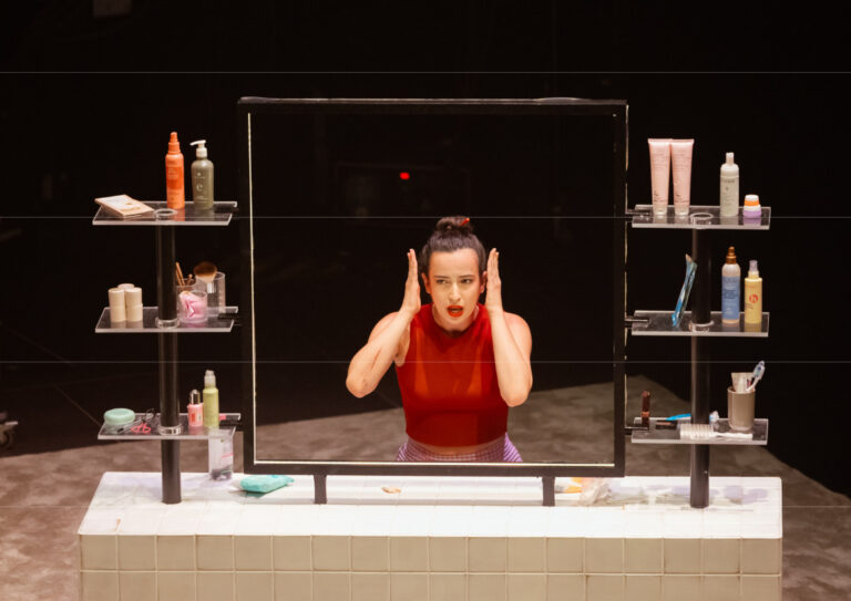 Una escena de Estètica i massacre
