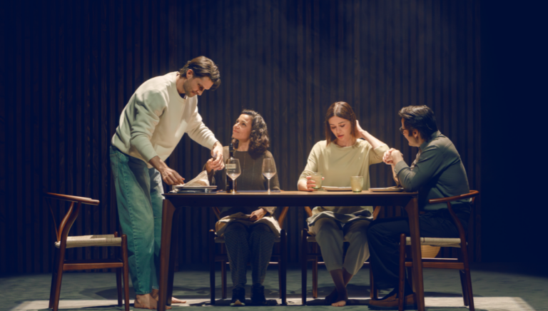 Imagen de una escena de la obra 'Locuras Paralelas'