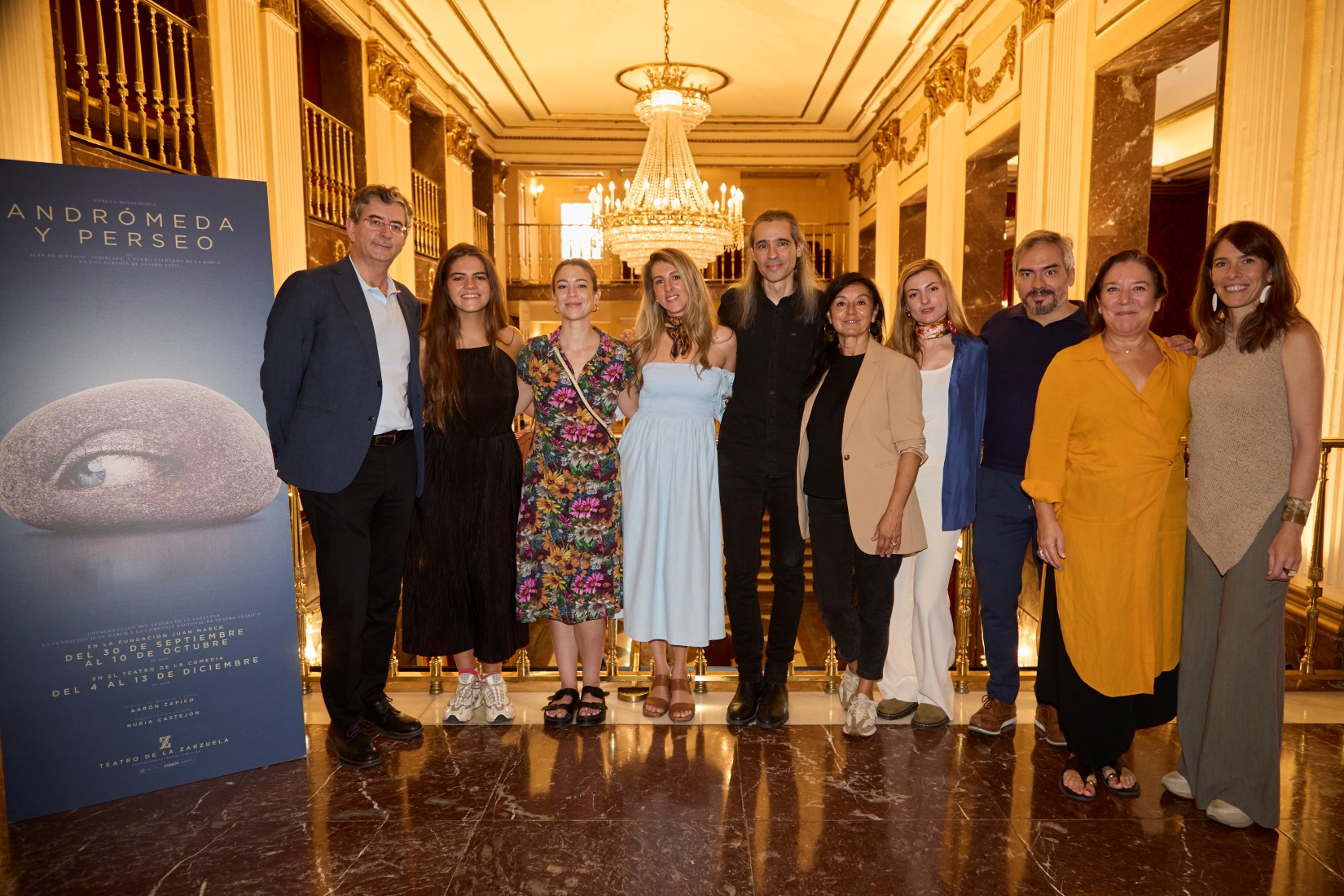 Fotografía de familia de la presentación