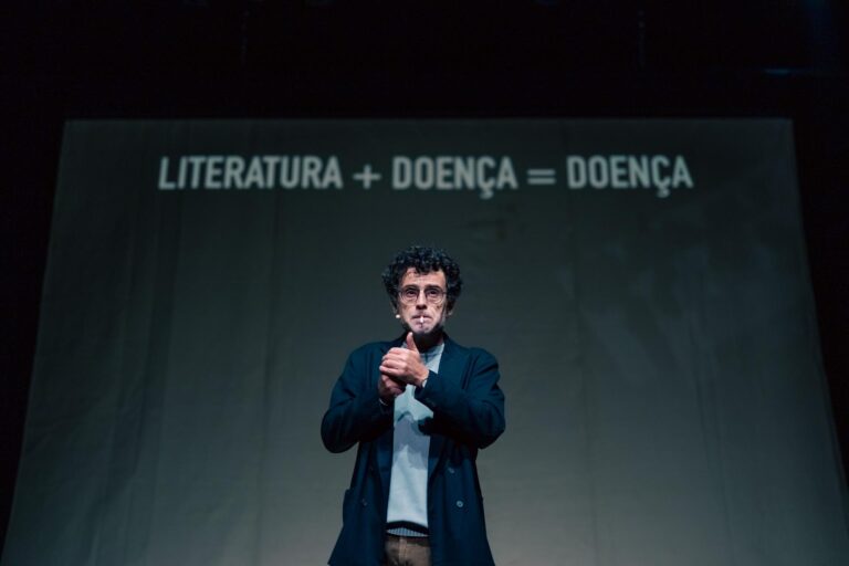 Imagen de una escena de 'Deserto'