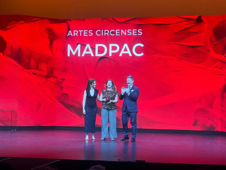 Imagen de la entrega del premio