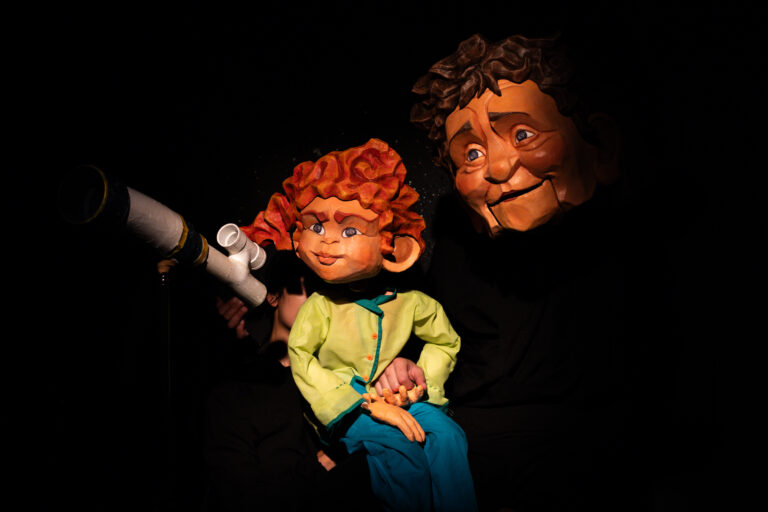 Imagen del espectáculo "Clementina y los planetas"